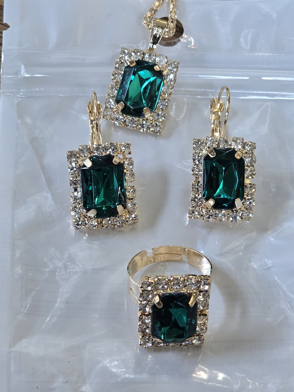 Gold-Tone Emerald Green Crystal Necklace with Matching Earrings and Ring